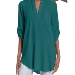 Lush blue tab sleeve blouse